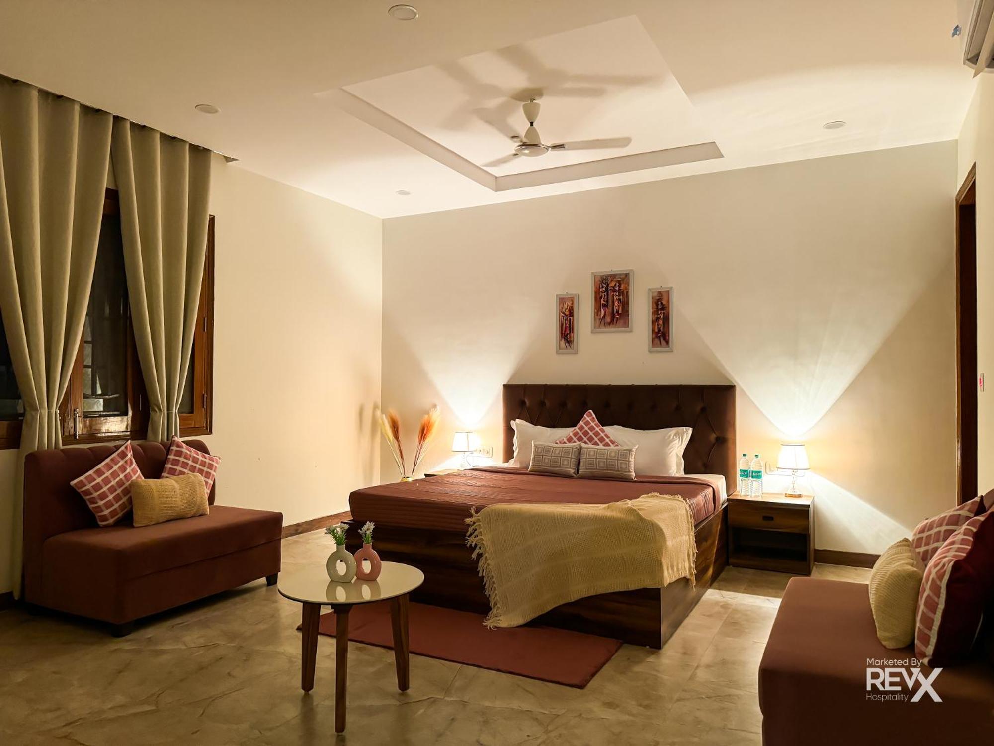 Guru Sadan A Luxe Stay Ayodhya Eksteriør billede
