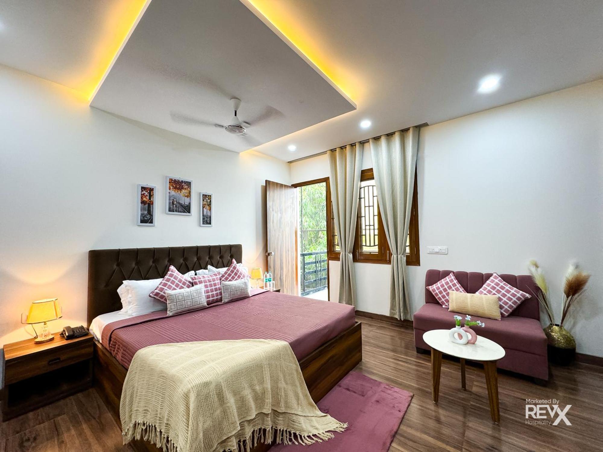 Guru Sadan A Luxe Stay Ayodhya Eksteriør billede