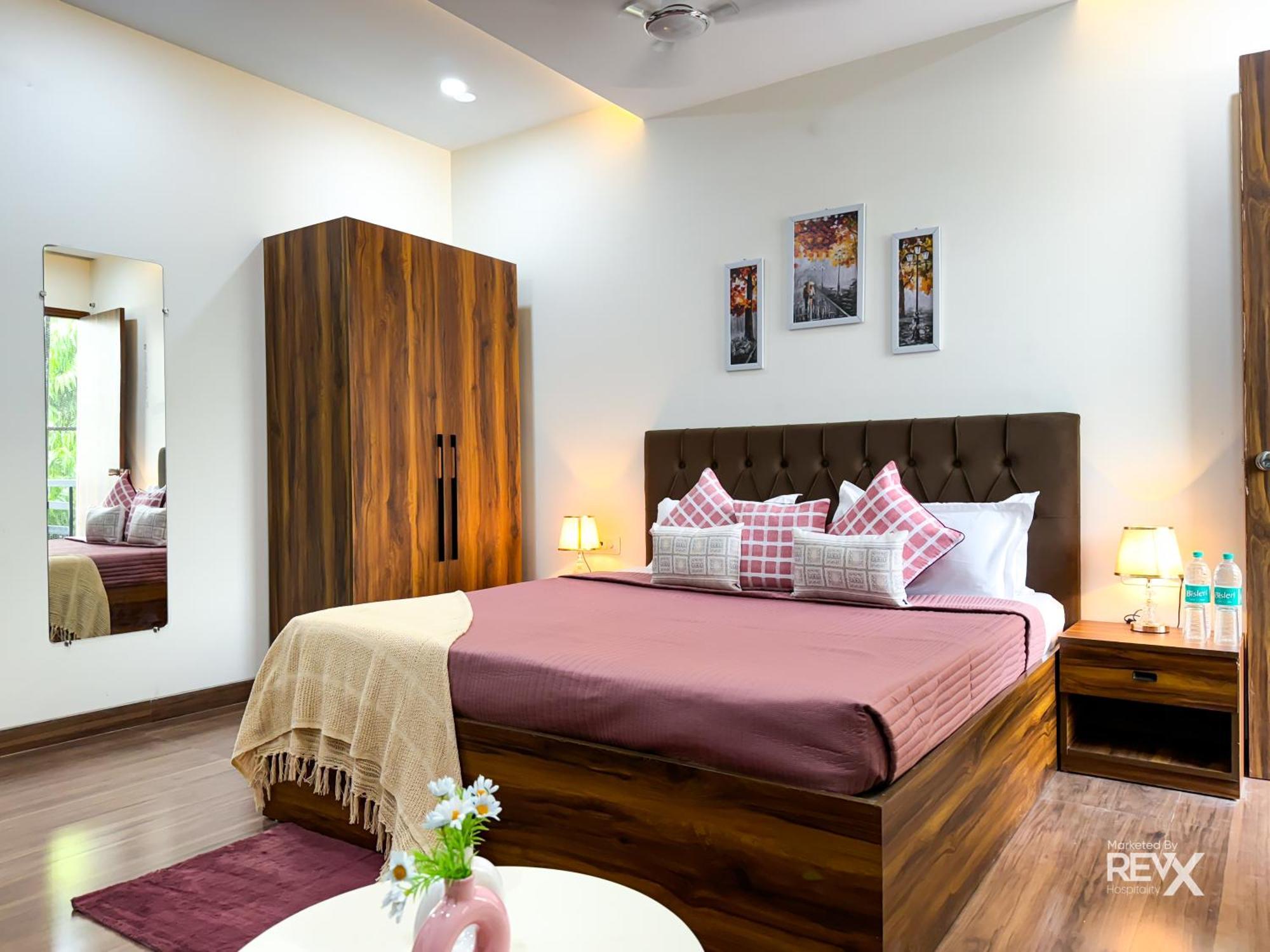 Guru Sadan A Luxe Stay Ayodhya Eksteriør billede