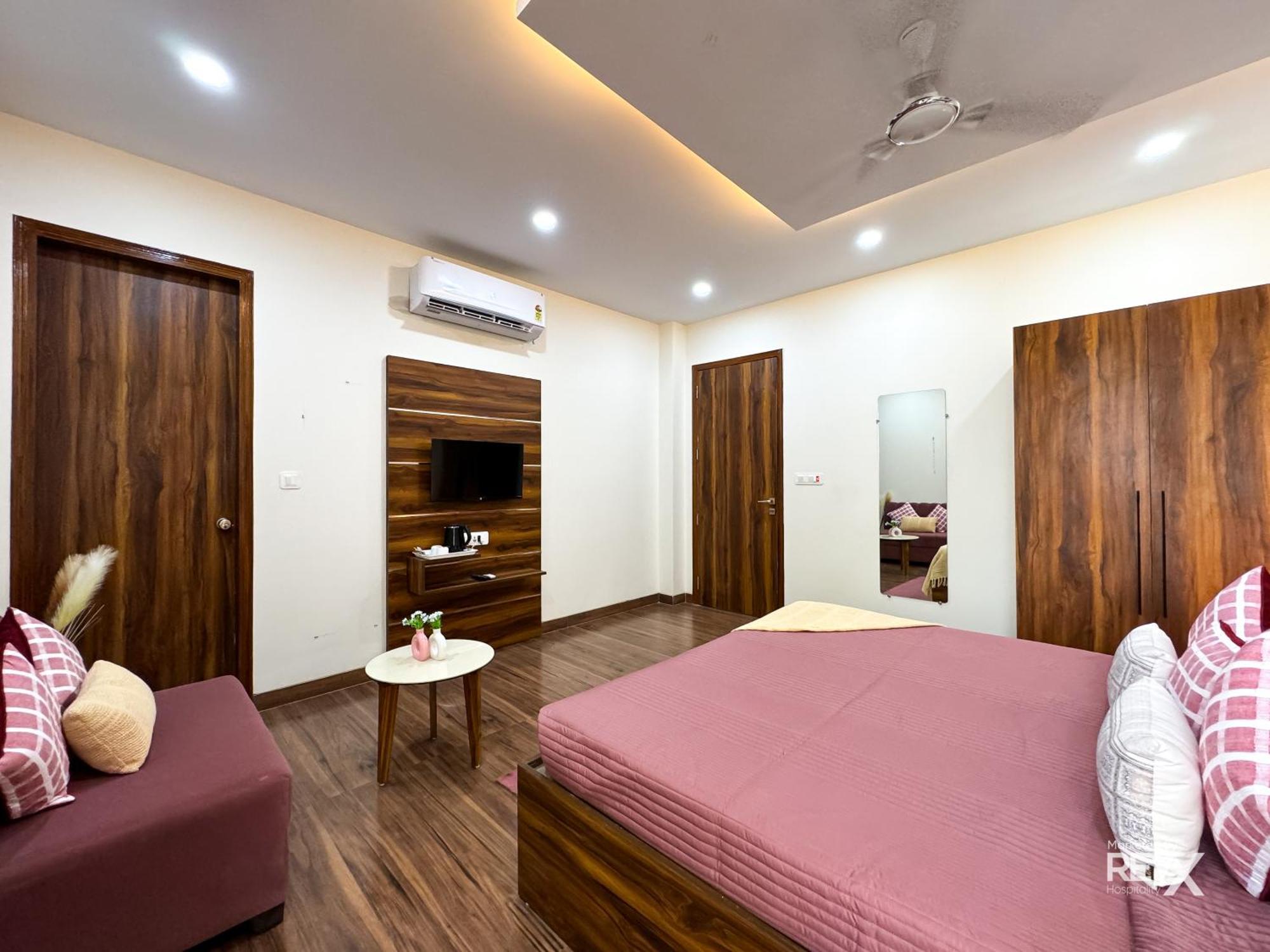 Guru Sadan A Luxe Stay Ayodhya Eksteriør billede