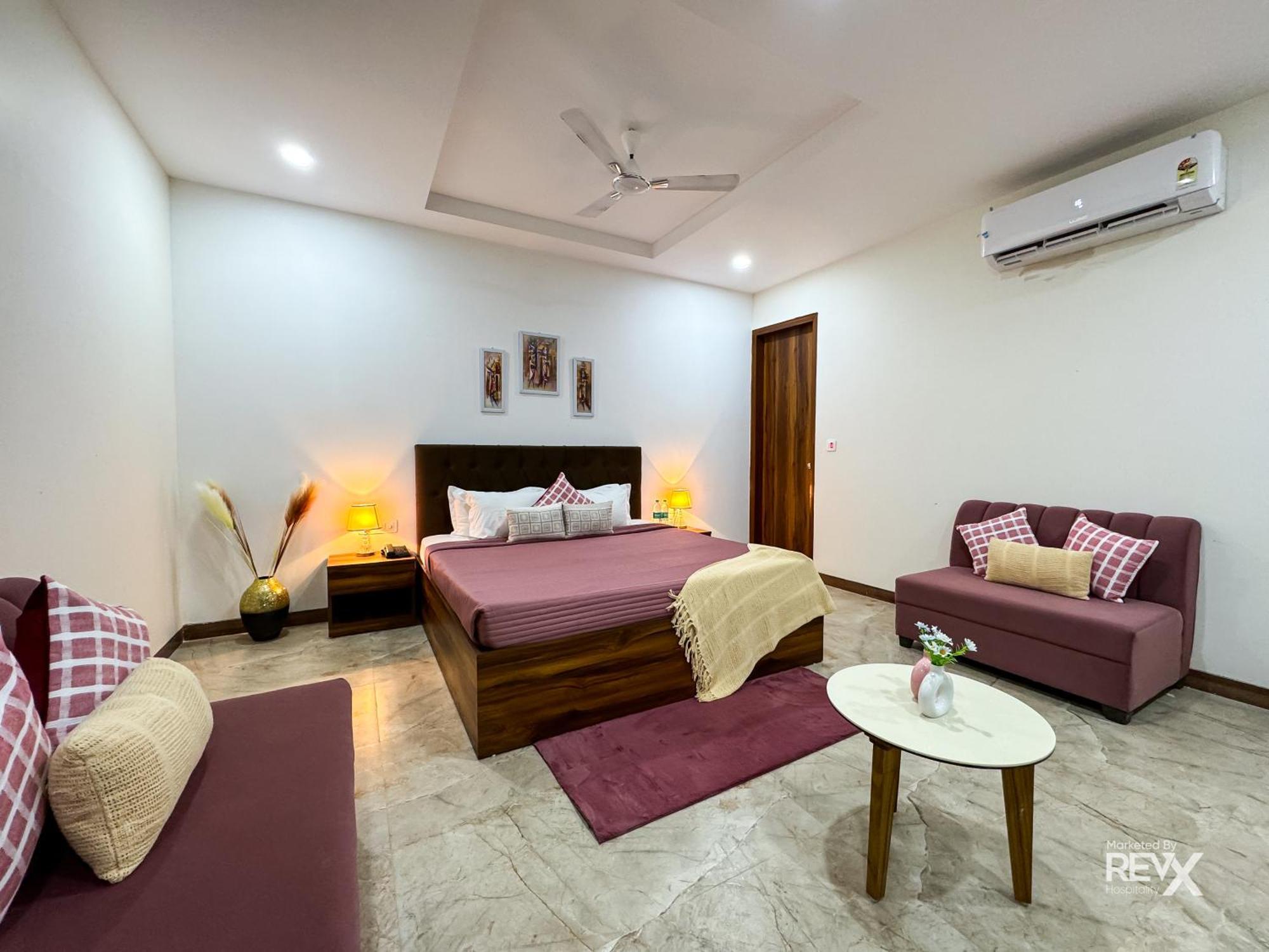 Guru Sadan A Luxe Stay Ayodhya Eksteriør billede